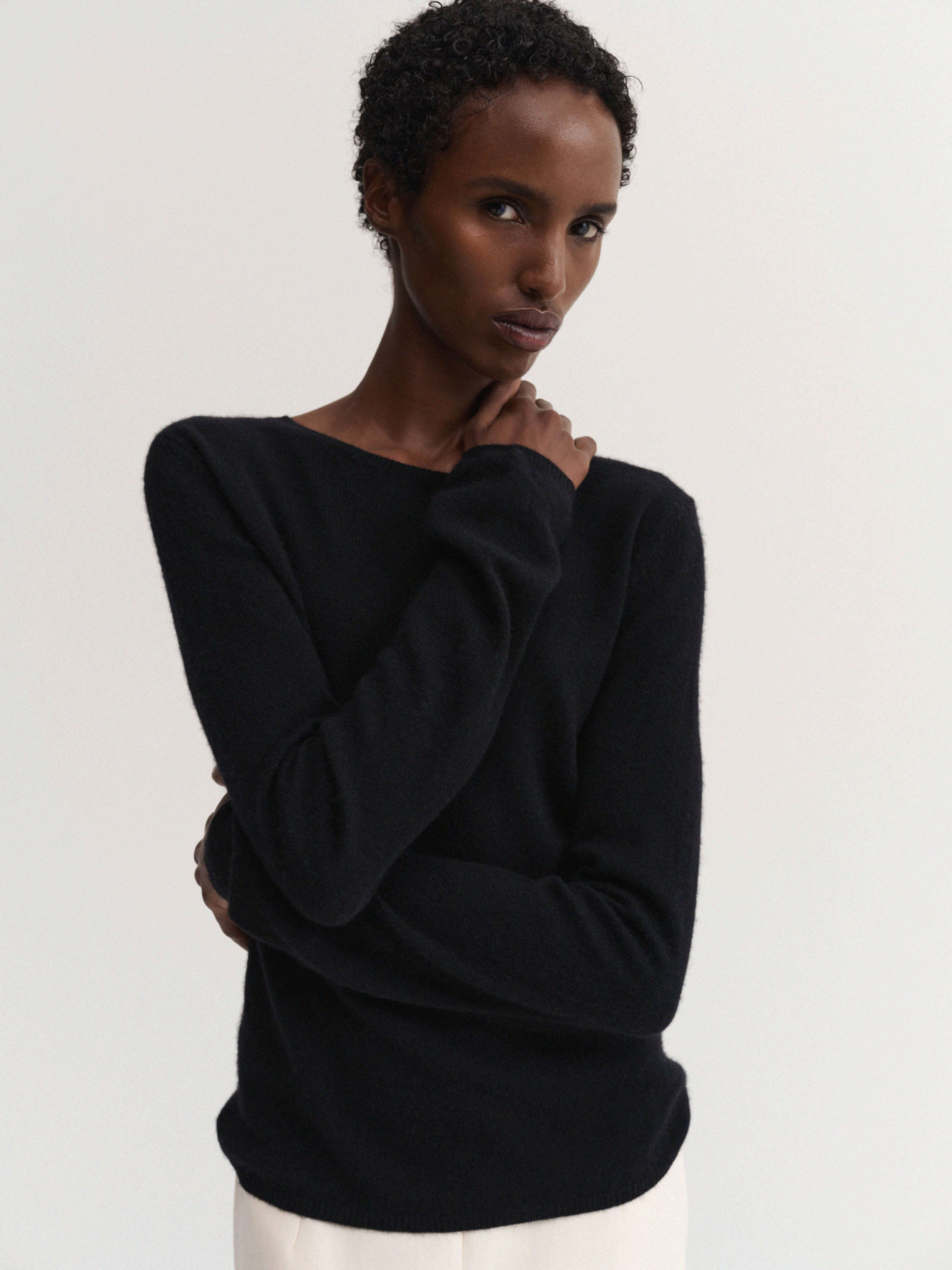 Awa Crewneck Sweater, black - Image 3