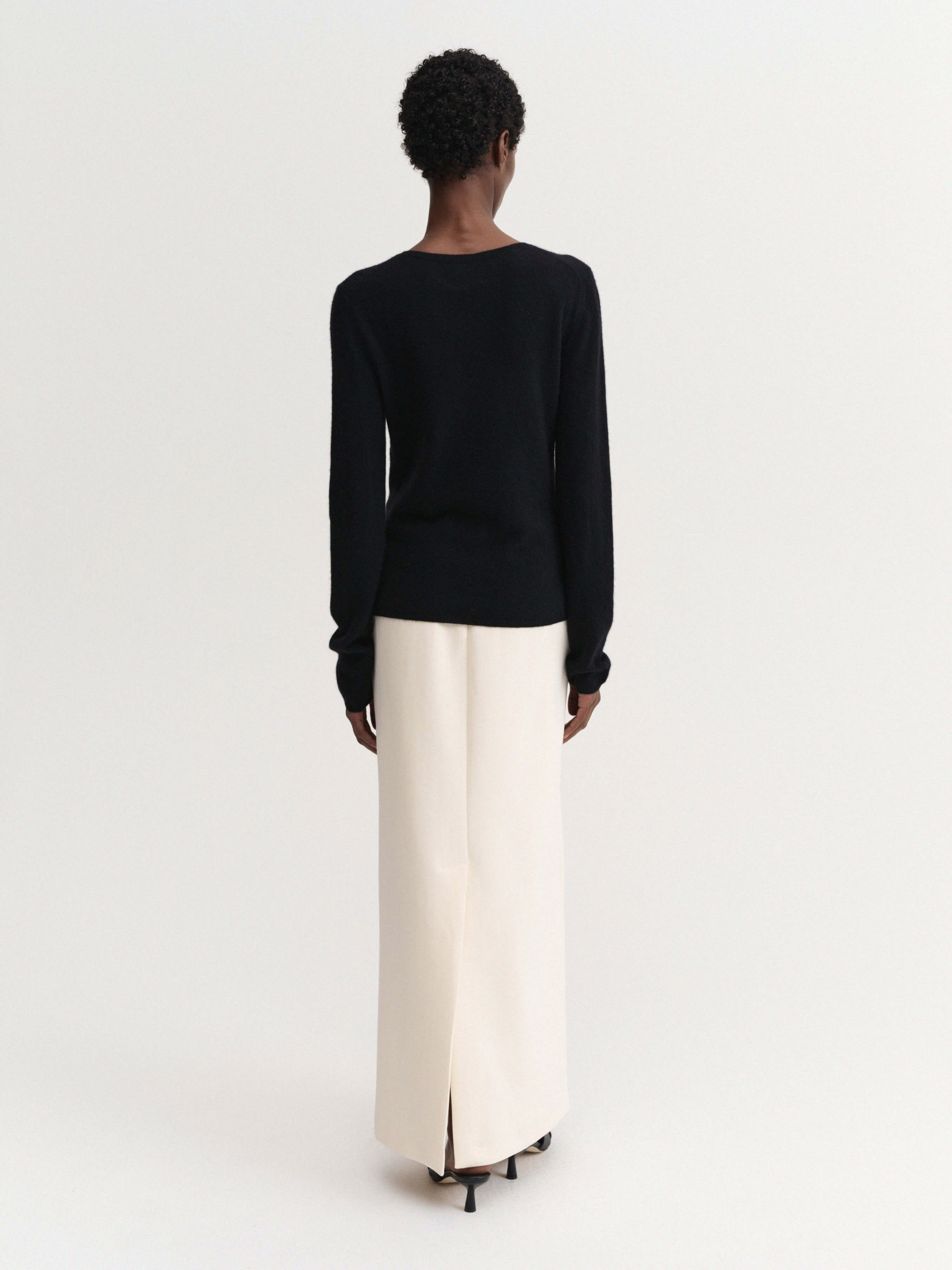 Awa Crewneck Sweater, black - Image 4