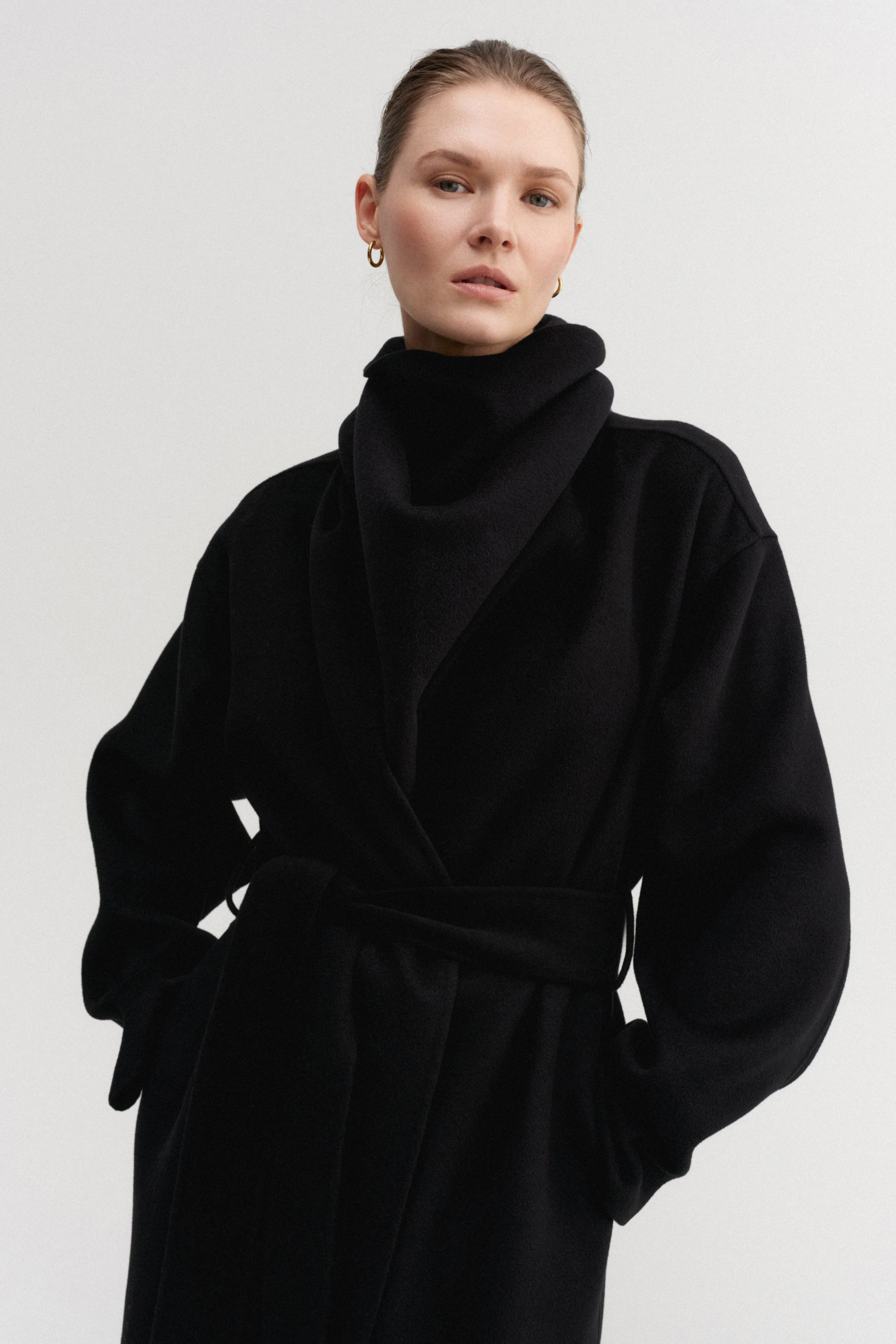 Miley Triangle Scarf, black - Image 3