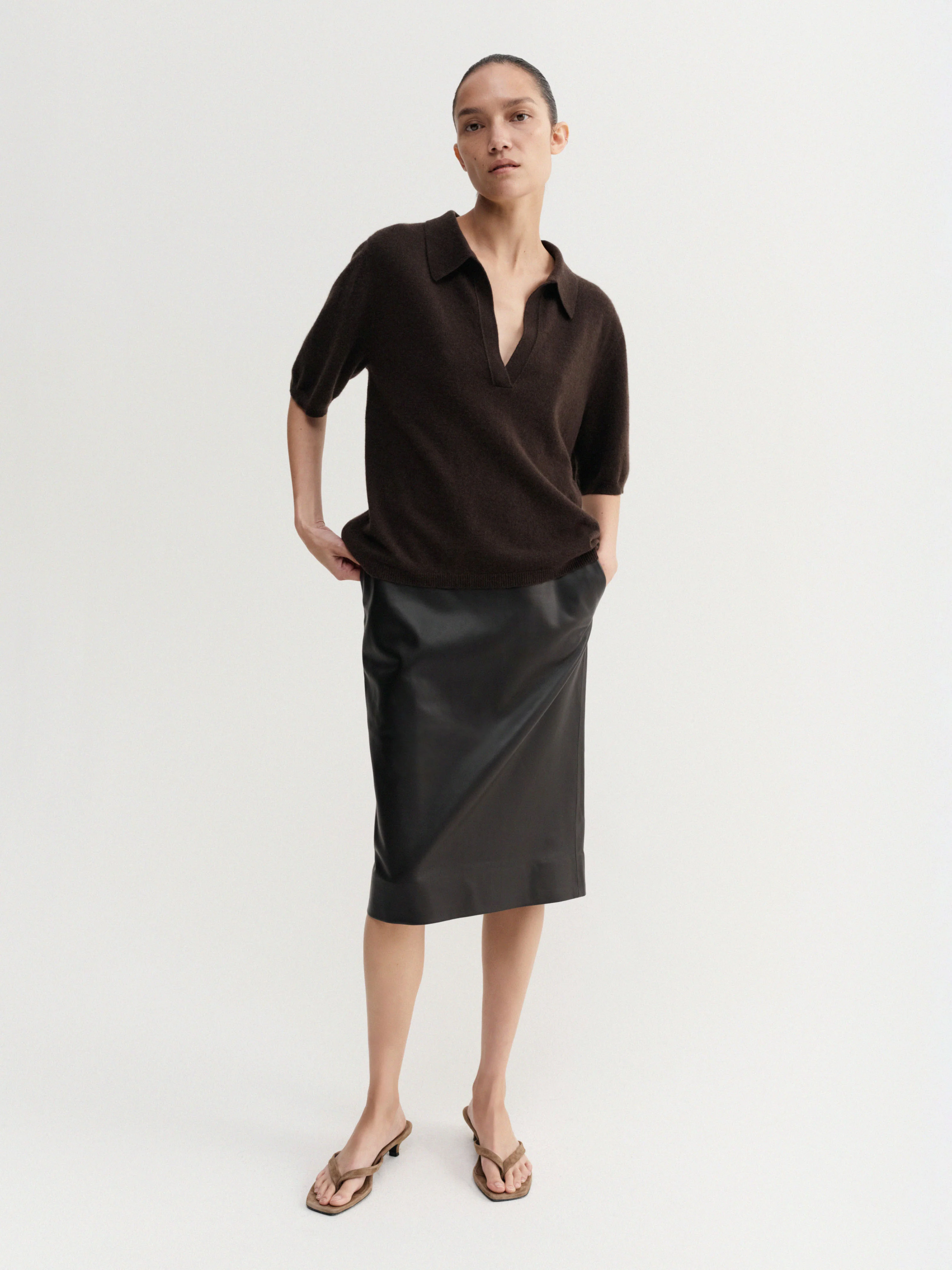 Nessa T-shirt, chocolate