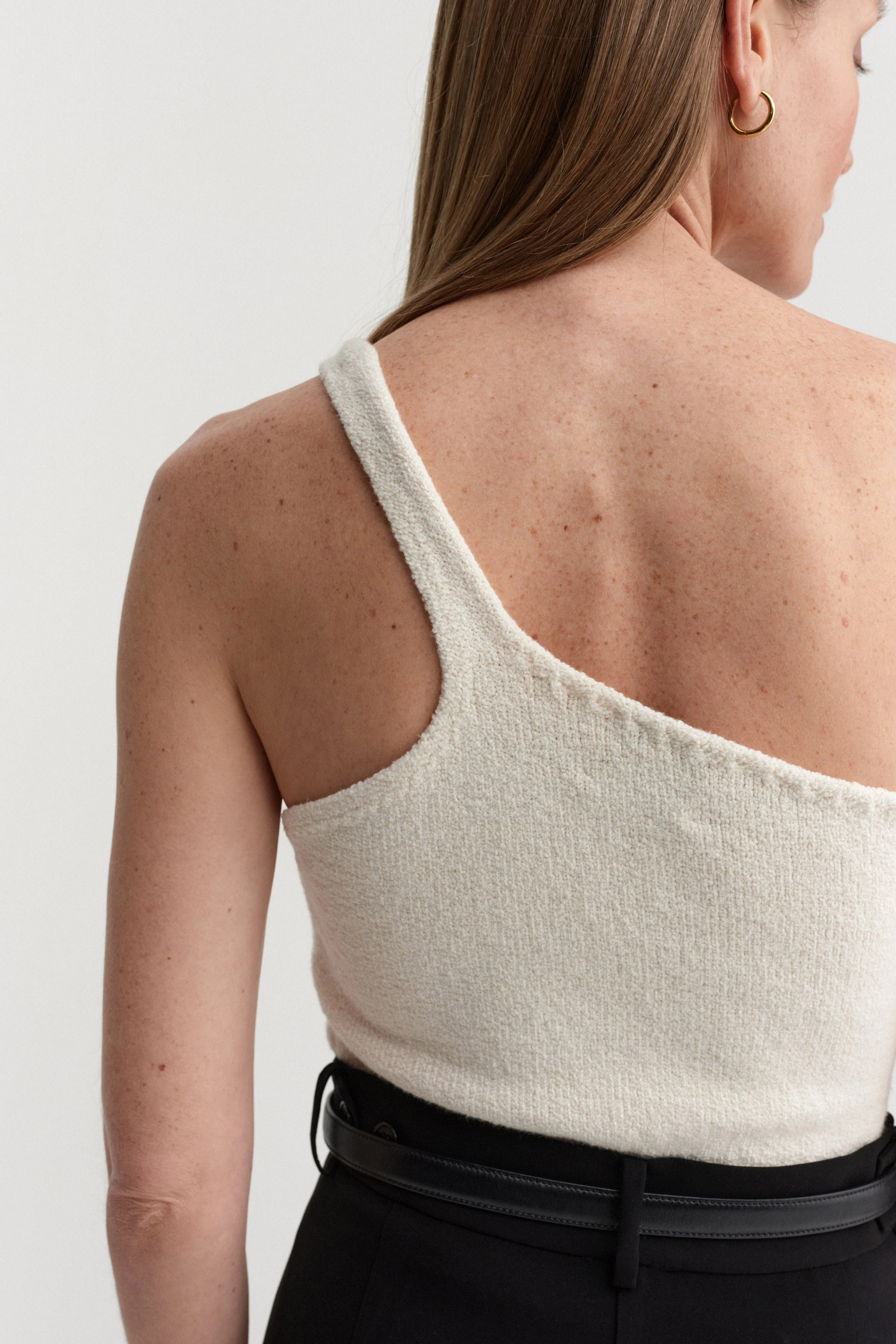 Una One-Shoulder Top, shell - Image 4